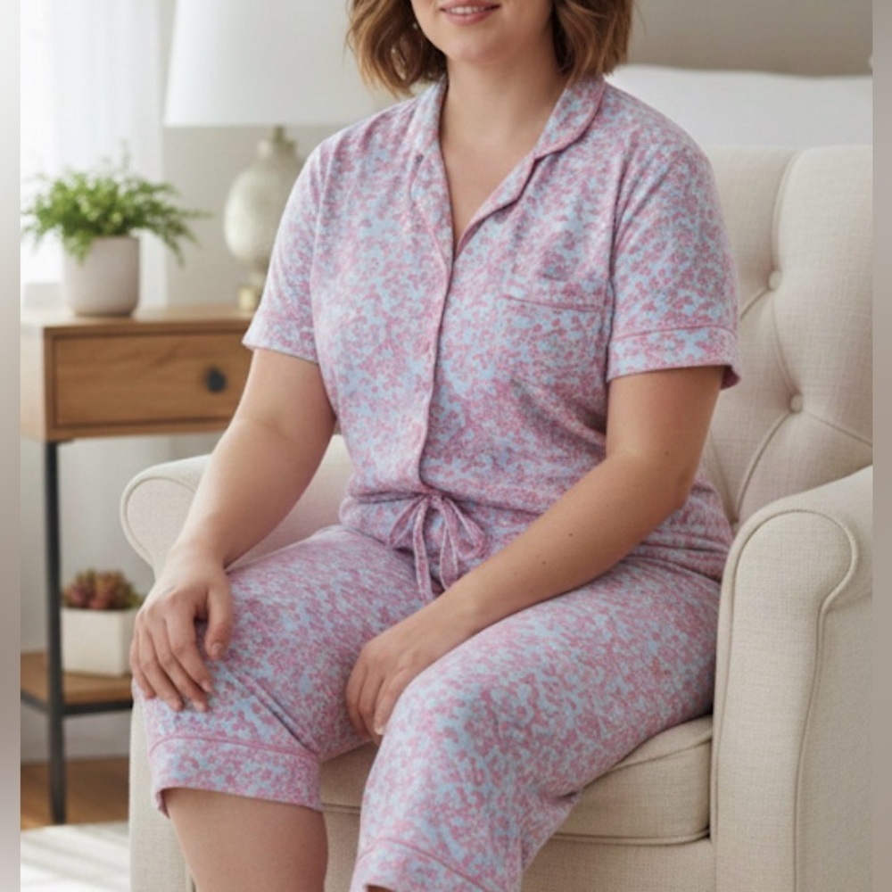 Cabernet XL Pajama Set Pink Blue Floral Capri Pants Soft Cotton Modal Spandex